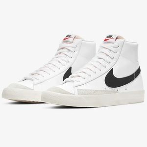 Nike Blazer Mid '77 High Top Women's Sneaker